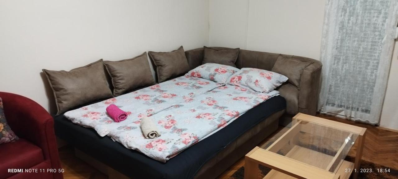 Apartman Lena Arandjelovac Luaran gambar